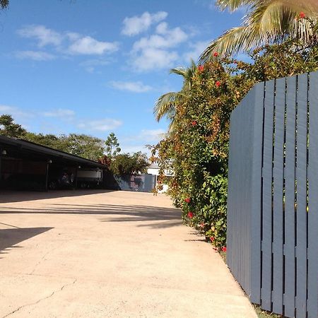 艾木公园汽车旅馆 Emu Park 外观 照片